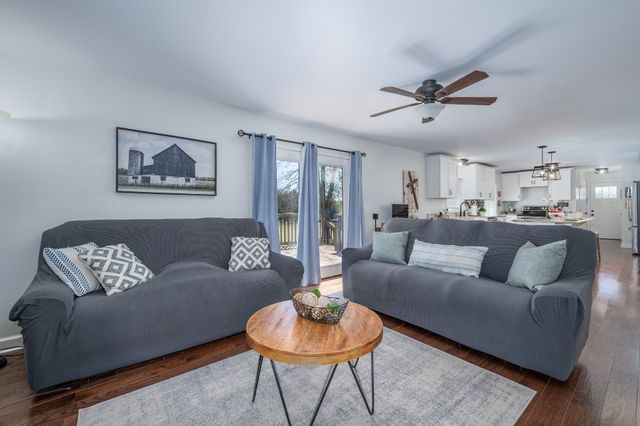 3380 W Trimble Rd, Milton, TN 37118