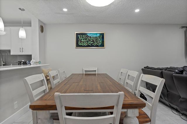 1177 NW 98th Terrace 132, Pembroke Pines, FL 33024