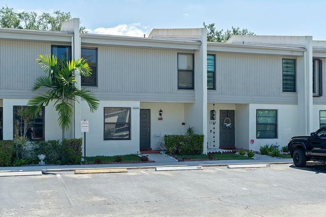 1177 NW 98th Terrace 132, Pembroke Pines, FL 33024