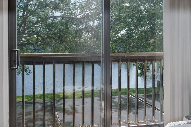 1177 NW 98th Terrace 132, Pembroke Pines, FL 33024