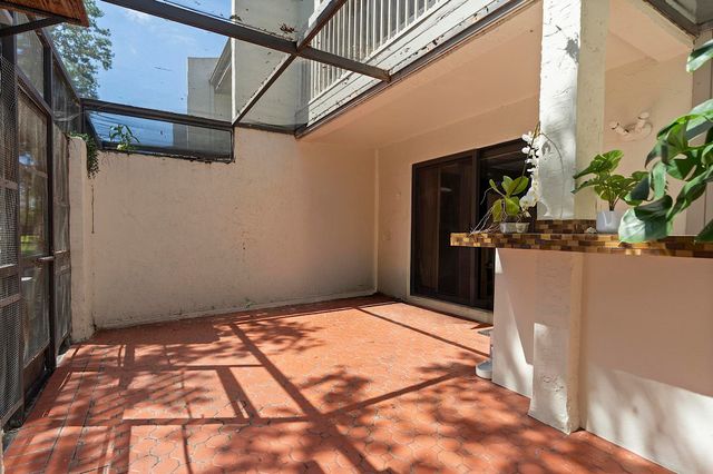 1177 NW 98th Terrace 132, Pembroke Pines, FL 33024