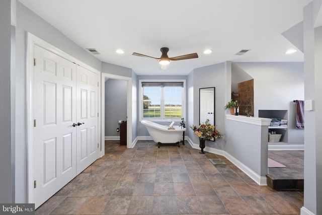 121 LITTLE EAGLE RD, Centreville, MD 21617