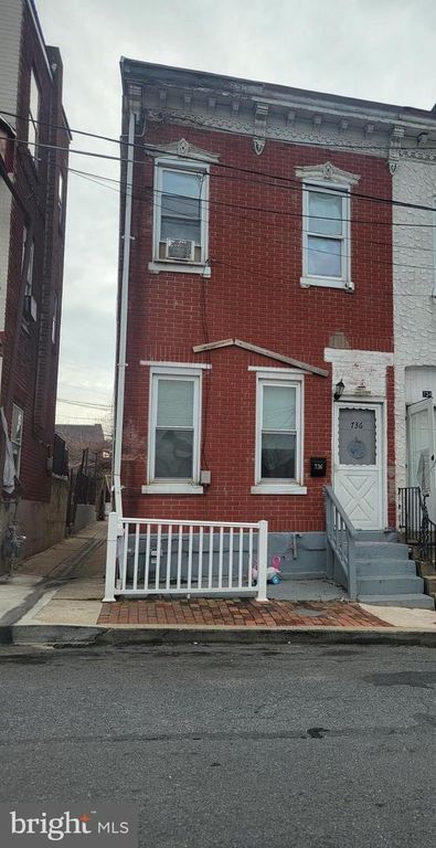 736 WINDSOR ST, Reading, PA 19604