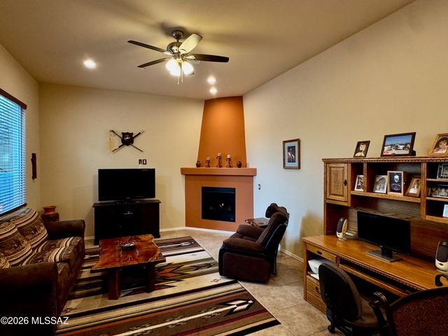 1109 Lombard Way, Tubac, AZ 85646