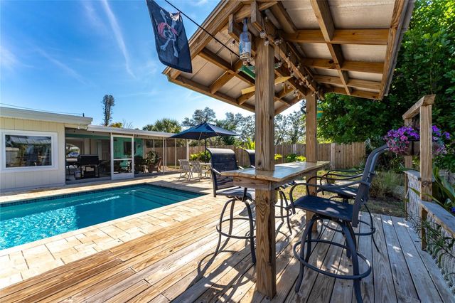 501 CANAL WAY, Nokomis, FL 34275