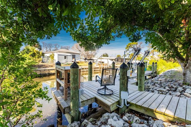 501 CANAL WAY, Nokomis, FL 34275