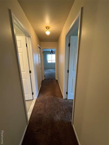 45475 Irvine Drive, Novi, MI 48374