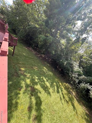 45475 Irvine Drive, Novi, MI 48374