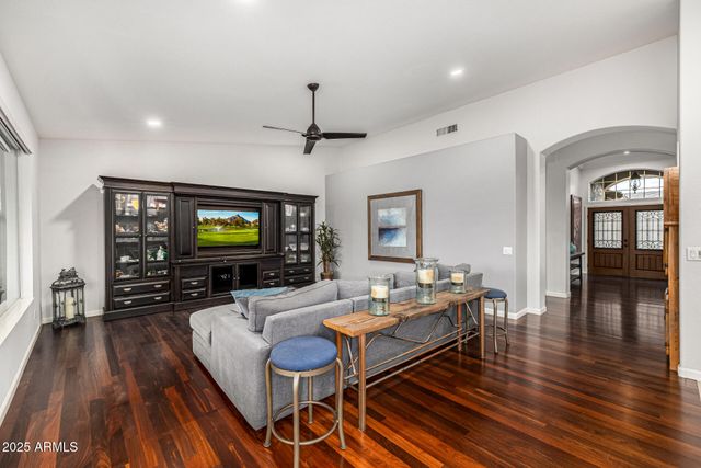 3359 N 151ST Drive 18, Goodyear, AZ 85395