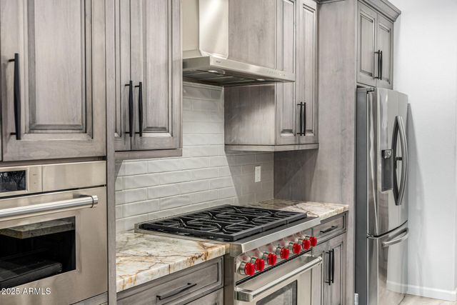 3359 N 151ST Drive 18, Goodyear, AZ 85395