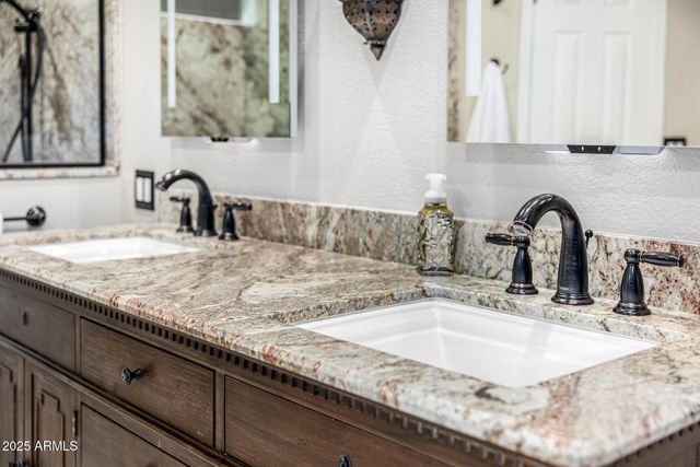 3359 N 151ST Drive 18, Goodyear, AZ 85395