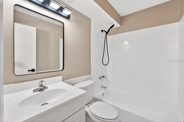 157 ALHAMBRA AVENUE, Altamonte Springs, FL 32714