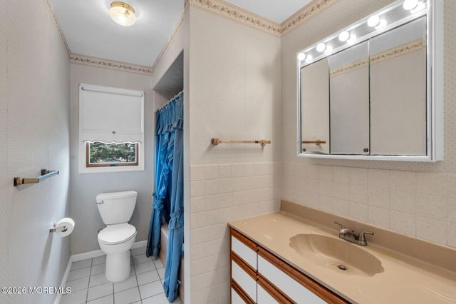 349 Kildare Drive, Toms River, NJ 08753