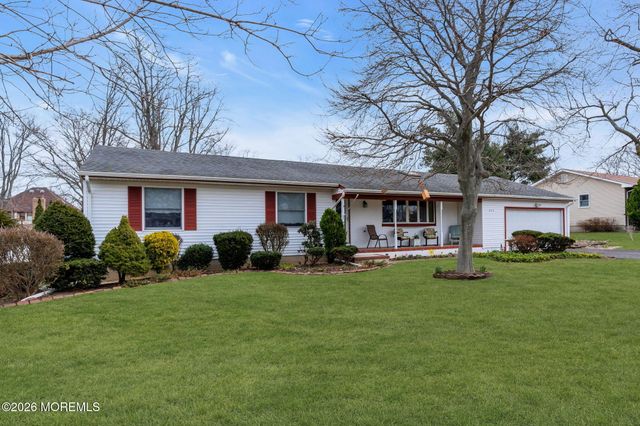349 Kildare Drive, Toms River, NJ 08753