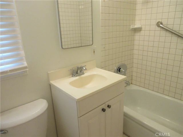 10818 Paso Robles Avenue, Granada Hills, CA 91344