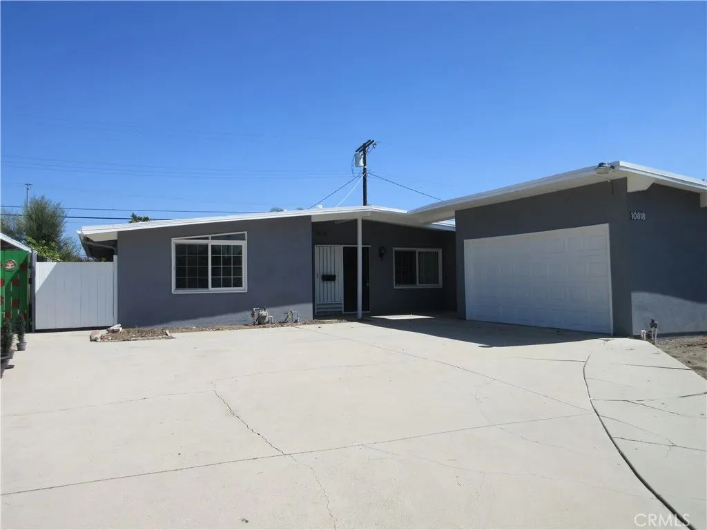 10818 Paso Robles Avenue, Granada Hills, CA 91344