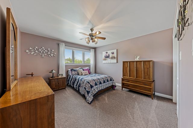 621 Vanderbilt Drive, New Lenox, IL 60451