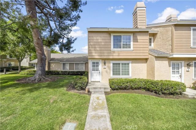 52 Greenbough, Irvine, CA 92614