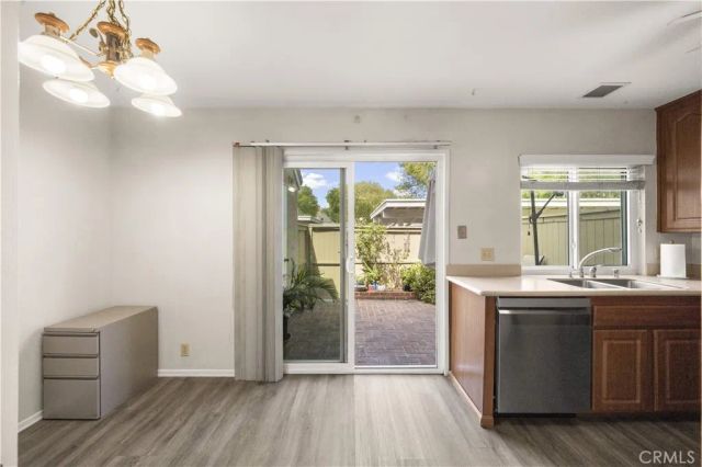 52 Greenbough, Irvine, CA 92614