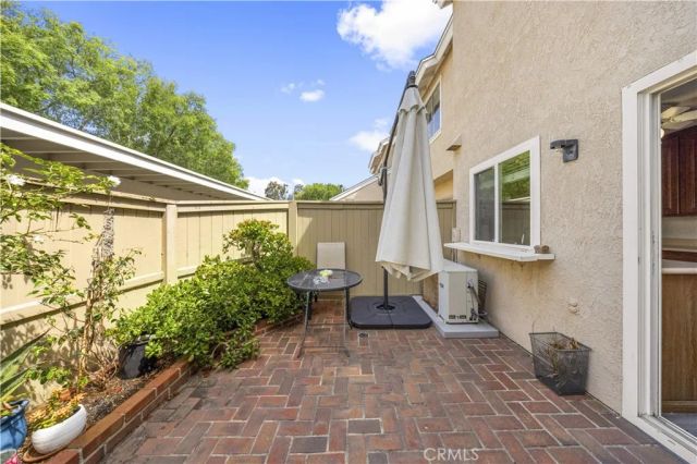 52 Greenbough, Irvine, CA 92614