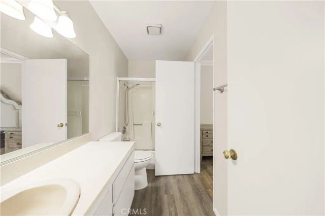 52 Greenbough, Irvine, CA 92614