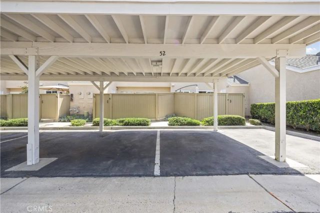 52 Greenbough, Irvine, CA 92614