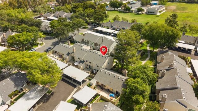 52 Greenbough, Irvine, CA 92614