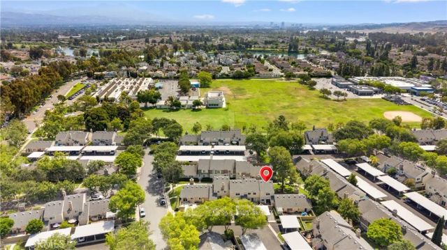 52 Greenbough, Irvine, CA 92614