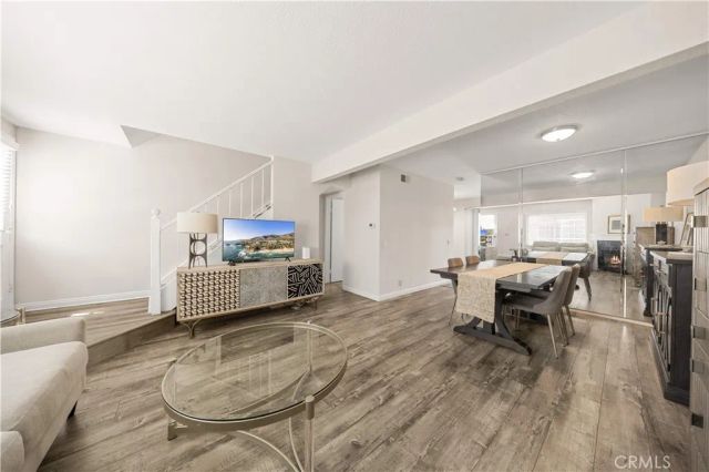 52 Greenbough, Irvine, CA 92614