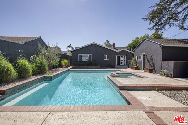 12219 Hatteras Street, Valley Village, CA 91607