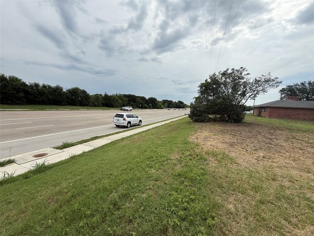 4724 N University Drive, Denton, TX 76208
