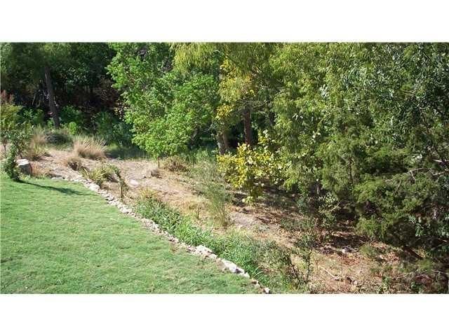 1 Chandon LN, Lakeway, TX 78734