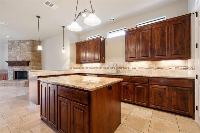 1 Chandon LN, Lakeway, TX 78734