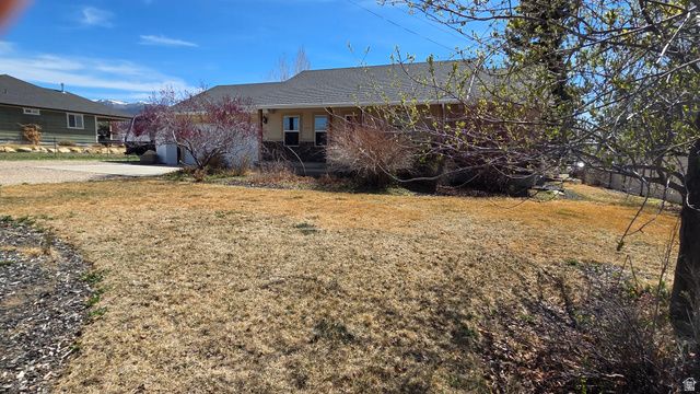 430 E 100 N, Mt Pleasant, UT 84647