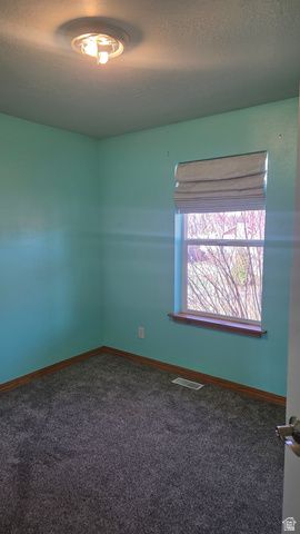 430 E 100 N, Mt Pleasant, UT 84647