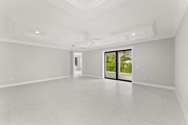 5460 SE Front Avenue, Stuart, FL 34997