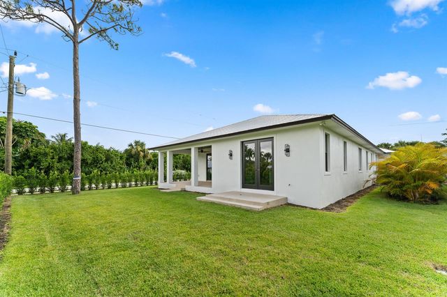 5460 SE Front Avenue, Stuart, FL 34997