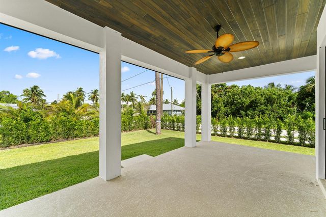 5460 SE Front Avenue, Stuart, FL 34997