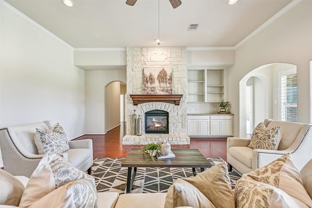 2614 Holbrook Springs Lane, League City, TX 77573