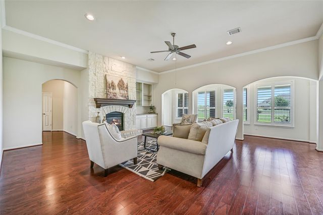 2614 Holbrook Springs Lane, League City, TX 77573