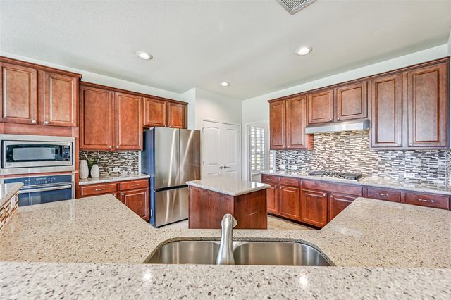 2614 Holbrook Springs Lane, League City, TX 77573