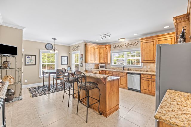 3706 Bentwood Cove Drive, Apison, TN 37302