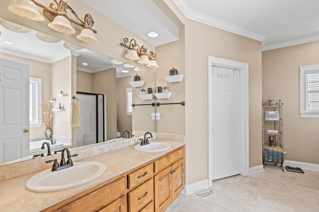 3706 Bentwood Cove Drive, Apison, TN 37302