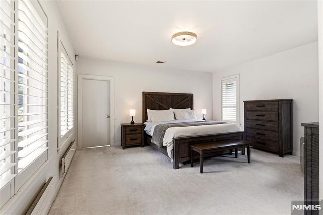 565 Green Lane, River Vale, NJ 07675