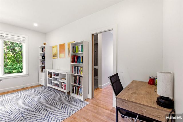 565 Green Lane, River Vale, NJ 07675