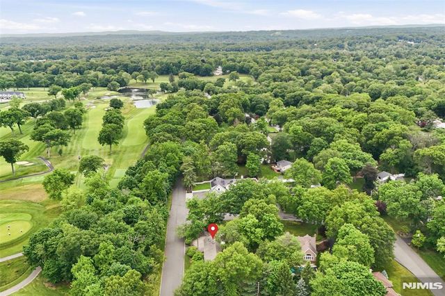 565 Green Lane, River Vale, NJ 07675