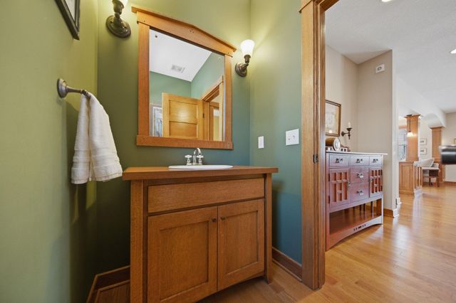 15579 Duck Trail Lane, Apple Valley, MN 55124