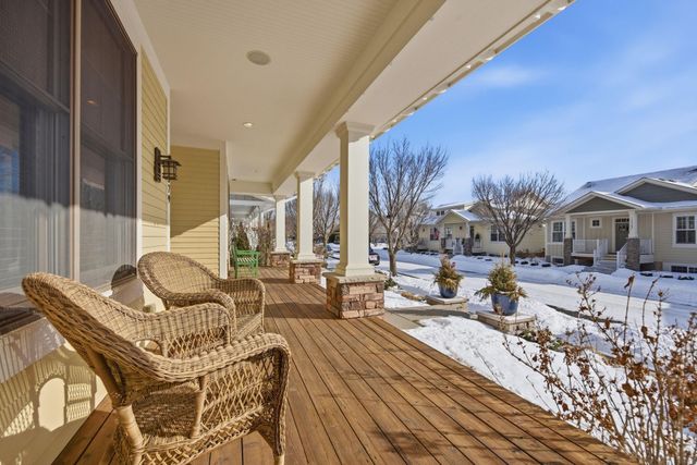 15579 Duck Trail Lane, Apple Valley, MN 55124