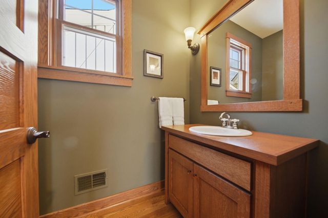 15579 Duck Trail Lane, Apple Valley, MN 55124