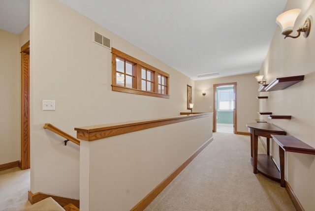 15579 Duck Trail Lane, Apple Valley, MN 55124